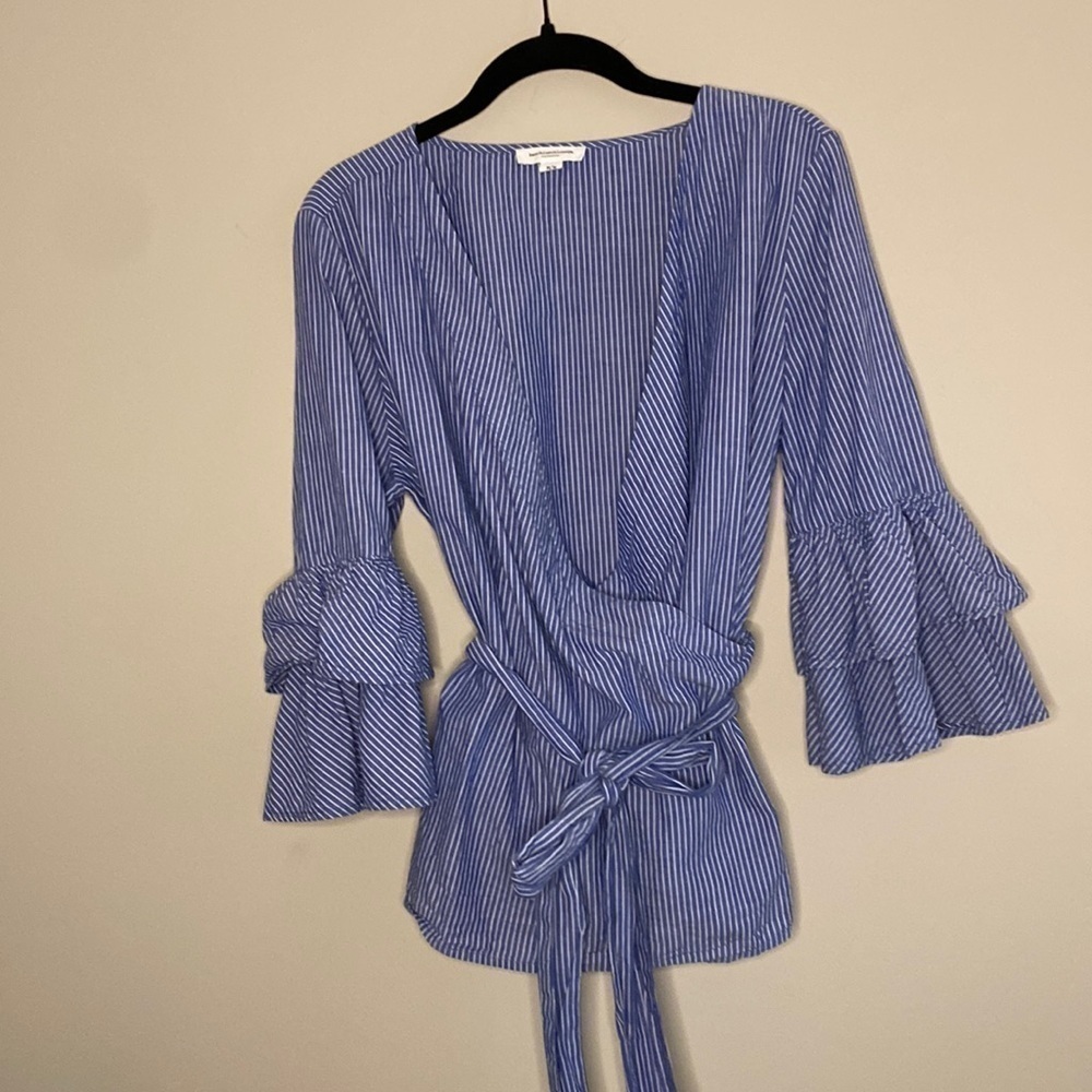 BEACH Lunch Lounge Collection Cotton Faux Wrap Shirt SzM Blue White Pin Stripe - Picture 3 of 16